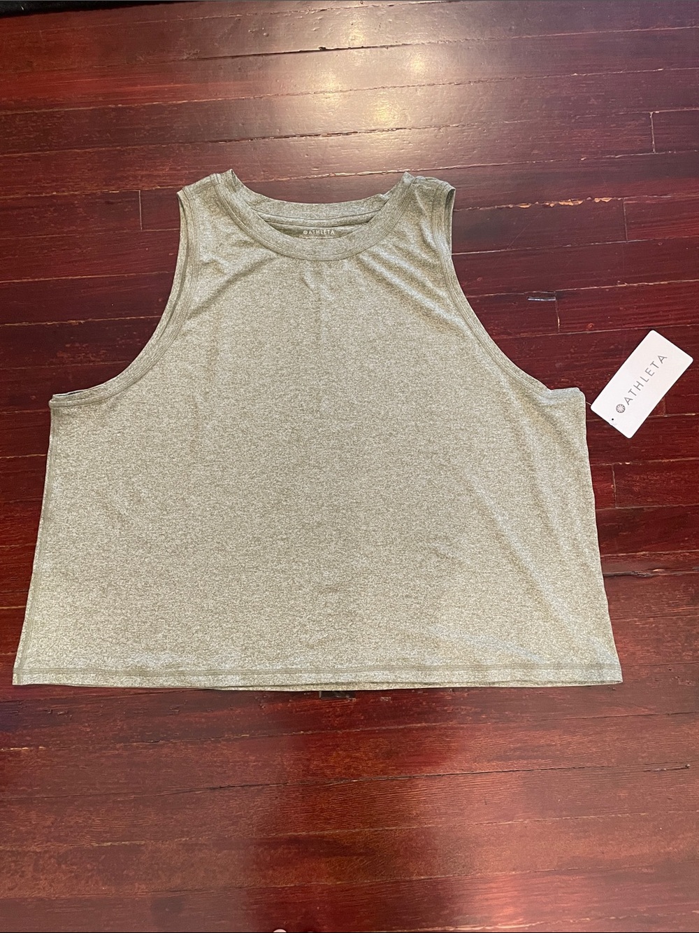 Athleta Uptempo Tank NWT - Sage green heather